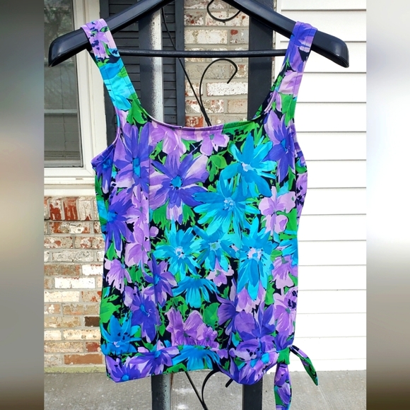 VINTAGE MAXINE OF HOLLYWOOD TAnk8n8 Bathing suit Top Vibrant floral Size Medium - Picture 1 of 5